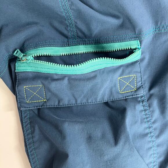 Title Nine Trail Mix Capri Pants Womens Sz 6 Blue Cargo Cropped‎ Hiking Outdoor - Picture 14 of 16